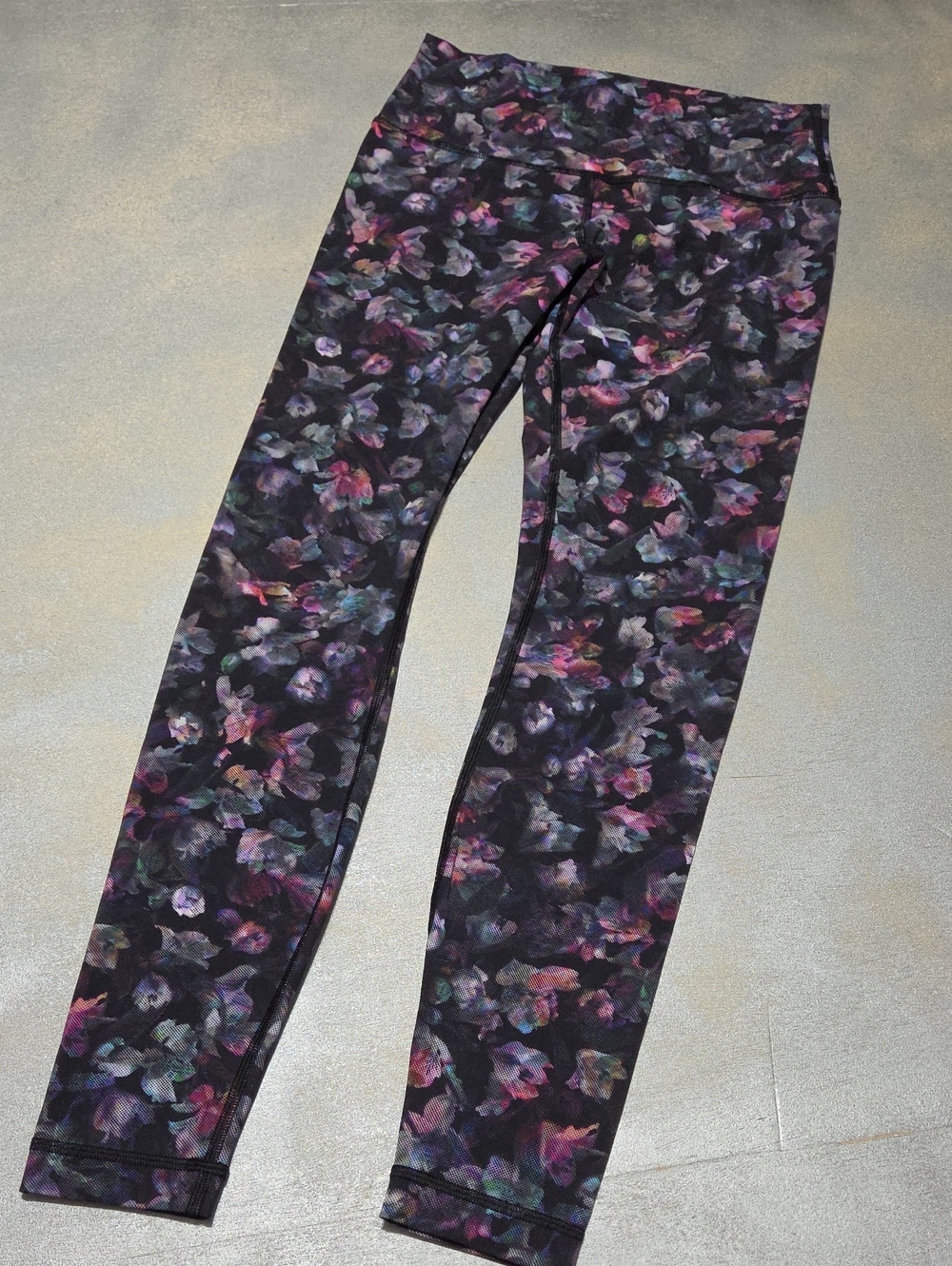 lululemon athletica Black Floral-Print Leggings with Purple & Pink Accents